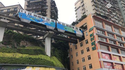 大渡口轻轨附近网红地方,探寻网红打卡地的魅力瞬间