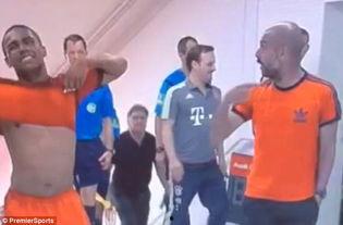 乐旋队员吃瓜,一场甜蜜的“吃瓜”盛宴