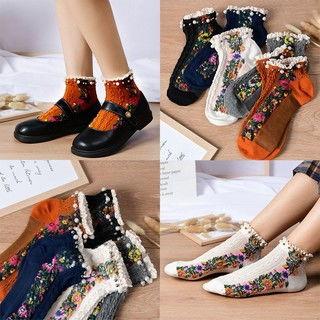 短款花袜子女网红,潮流新宠，时尚穿搭新风向